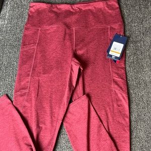Woman’s Reebok Leggings-size: M (NWT)